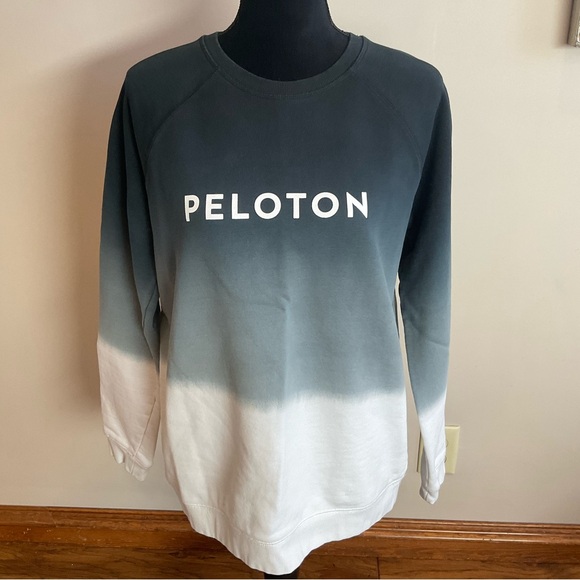 Set of 3 Peloton Sweatshirts. - Picture 8 of 10